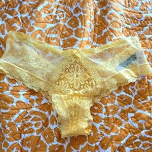Victoria's Secret Lace Cheeky